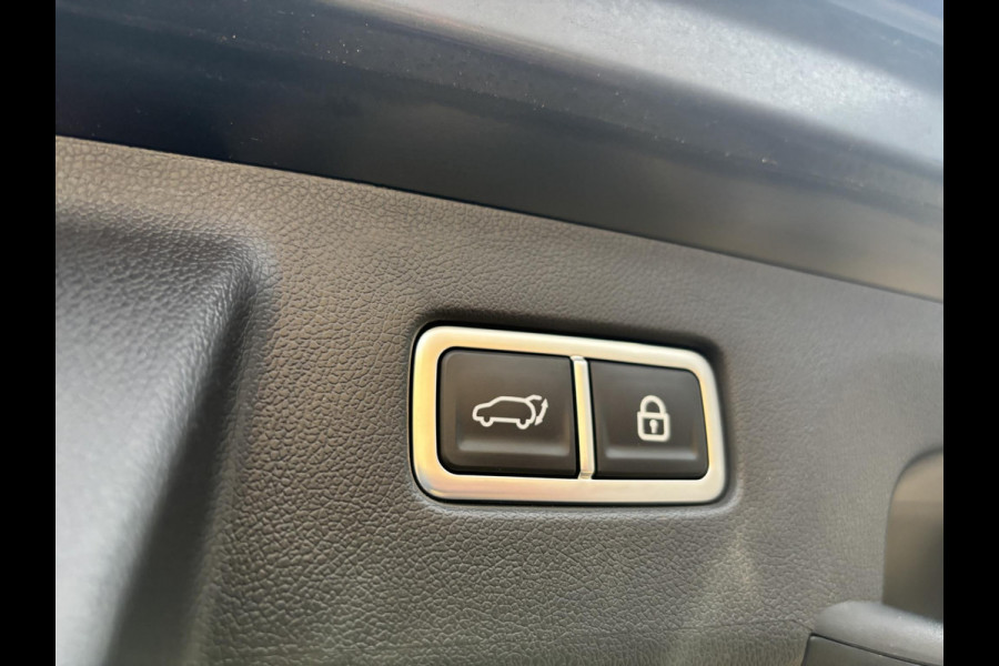 Kia Sorento 1.6 T-GDI Plug-in Hybrid 4WD ExecutiveLine 5p. | Panoramadak | Vol leder | Bose audio | Geuheugenstoelen | Dealer onderhouden