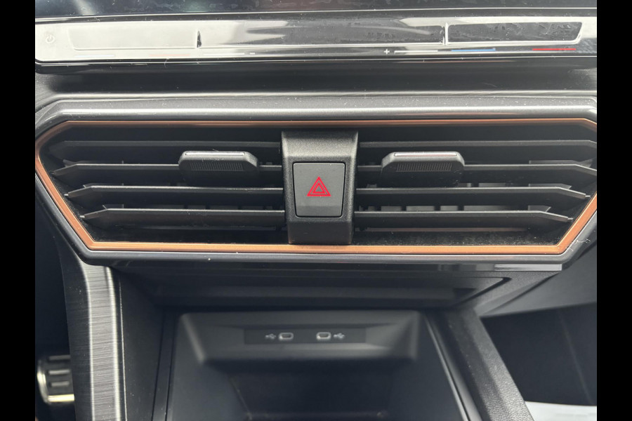 CUPRA Formentor 1.4 e-Hybrid VZ Performance 245pk | PHEV | Plug-in Hybride | Trekhaak wegklapbaar | Stoelverwarming | 360 Camera | Adaptive cruise control | 19 inch