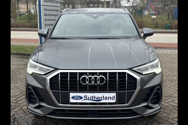 Audi Q3 45 TFSI e S edition | S-Line | Sportstoelen | Leder | Stoelverwarming |  Achteruitrijcamera 360