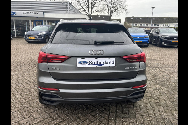 Audi Q3 45 TFSI e S edition | S-Line | Sportstoelen | Leder | Stoelverwarming |  Achteruitrijcamera 360
