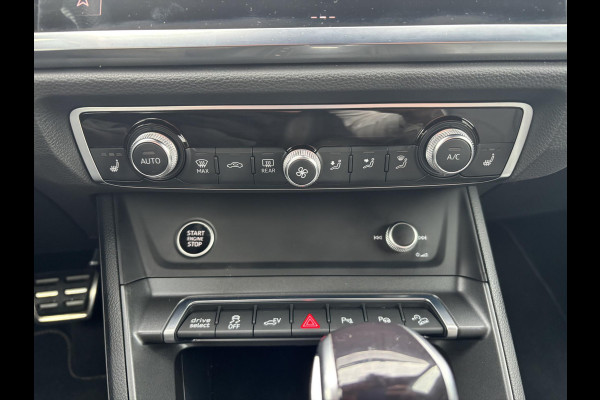 Audi Q3 45 TFSI e S edition | S-Line | Sportstoelen | Leder | Stoelverwarming |  Achteruitrijcamera 360