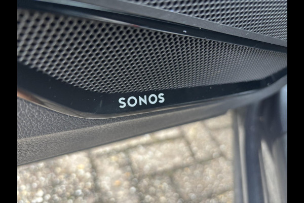 Audi Q3 45 TFSI e S edition | S-Line | Sportstoelen | Leder | Stoelverwarming |  Achteruitrijcamera 360