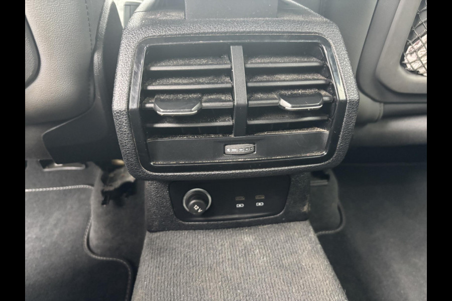 Audi Q3 45 TFSI e S edition | S-Line | Sportstoelen | Leder | Stoelverwarming |  Achteruitrijcamera 360