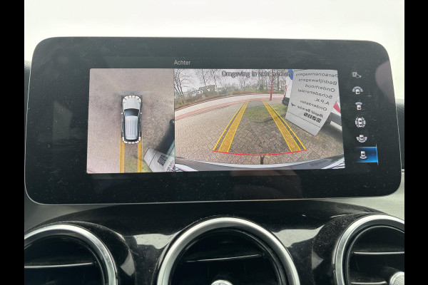 Mercedes-Benz GLC 300e 4MATIC AMG Line | 320pk PHEV | Panormadak | Afneembare Trekhaak | Burmester Audio | Stoelverwarming |  Achteruitrijcamera