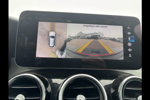 Mercedes-Benz GLC 300e 4MATIC AMG Line | 320pk PHEV | Panormadak | Afneembare Trekhaak | Burmester Audio | Stoelverwarming |  Achteruitrijcamera
