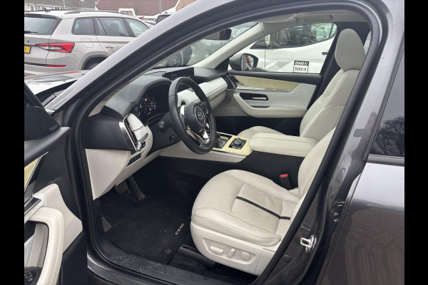 Mazda CX-60 2.5 e-SkyActiv PHEV Takumi | Panoramadak / Kanteldak (Glas) |  360 graden camera | Achteruitrijcamera | Stoelverwarming |  Adaptieve Cruise Control