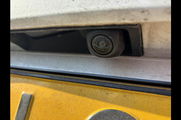 Toyota Corolla Touring Sports 1.8 Hybrid GR-Sport | 122pk | Trekhaak | Adaptieve Cruise | Stoelverwarming | 18 inch velgen | Full LED