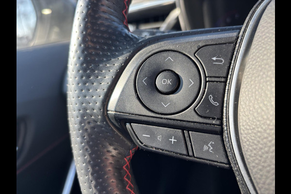 Toyota Corolla Touring Sports 1.8 Hybrid GR-Sport | 122pk | Trekhaak | Adaptieve Cruise | Stoelverwarming | 18 inch velgen | Full LED