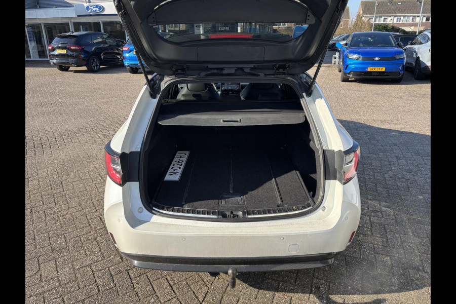 Toyota Corolla Touring Sports 1.8 Hybrid GR-Sport | 122pk | Trekhaak | Adaptieve Cruise | Stoelverwarming | 18 inch velgen | Full LED