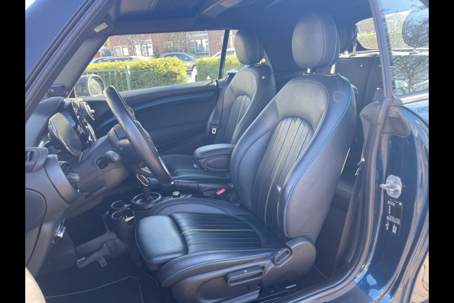 MINI Cabrio 1.5 Cooper Sidewalk Edition | 52.000 Km | Full Options.