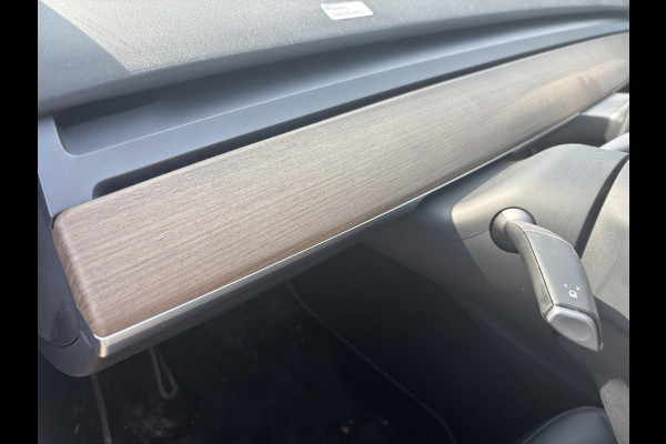 Tesla Model Y Long Range Dual Motor AWD