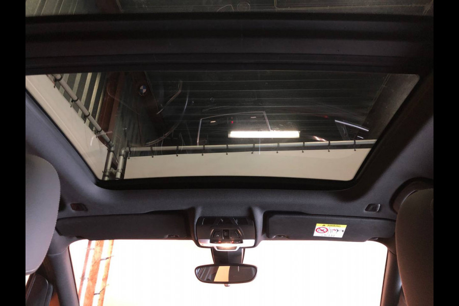 BMW 2 Serie Active Tourer 218i High Executive Edition sportint | leer | pano | stoelverw | navi | camera | cruise| headup