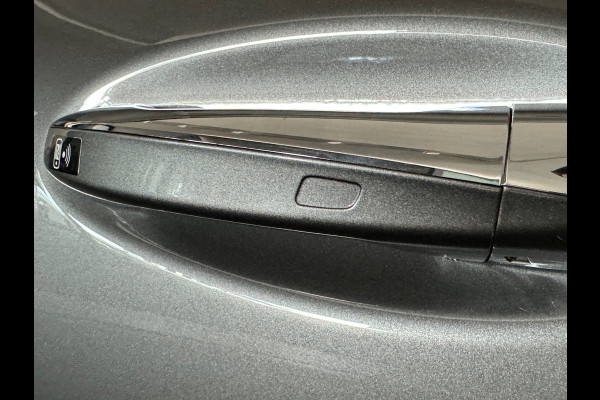 Mercedes-Benz CLA-Klasse 250 4MATIC AMG Premium+ Pano|Memory