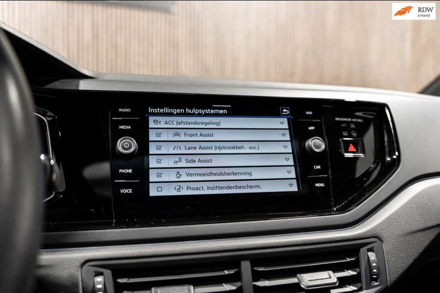 Volkswagen Taigo 1.0 TSI R-Line DSG PANO IQ MODE