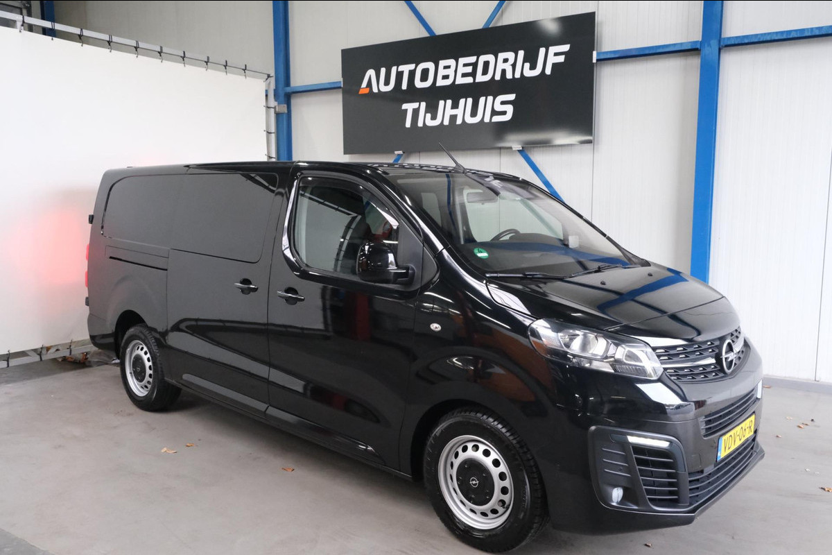 Opel Vivaro 2.0 CDTI L3H1 DC Innovation 2x Schuifdeur - N.A.P. Airco, Cruise, Navi, PDC, Camera, Trekhaak.