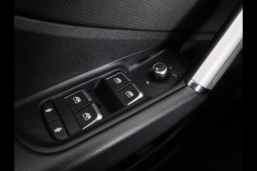 Audi Q2 30 TFSI Business Edition 110pk | Navigatie | Virtual Cockpit | Parkeercamera | 18 inch Lichtmetalen velgen