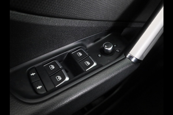 Audi Q2 30 TFSI Business Edition 110pk | Navigatie | Virtual Cockpit | Parkeercamera | 18 inch Lichtmetalen velgen