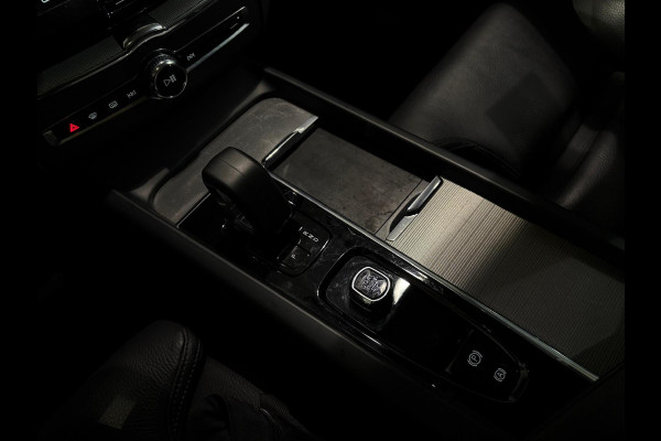 Volvo XC60 T6 Aut. Long Range Plus Bright Parkeercamera Google Leder 350pk