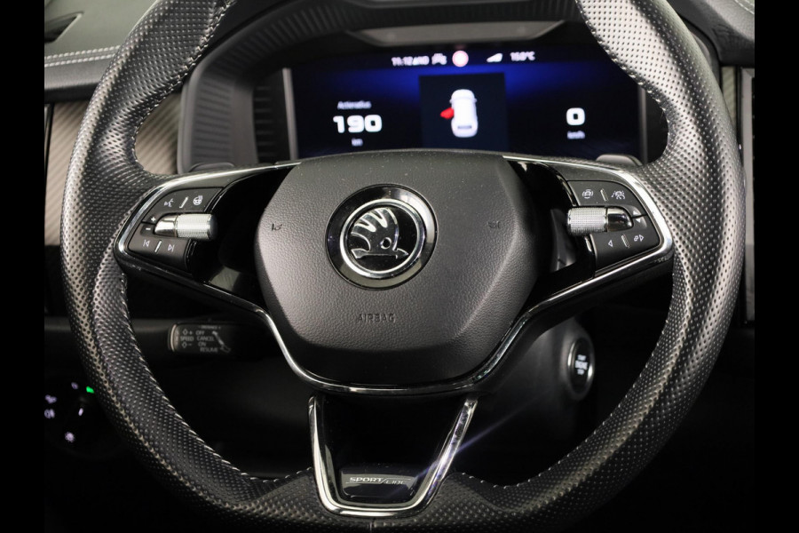 Škoda Kodiaq 1.5 TSI Sportline Business 150 pk Automaat (DSG) | Navigatie | Trekhaak (wegklapbaar) | Parkeersensoren | Achteruitrijcamera | Autom. airco (3 zones) | Stoelverwarming |