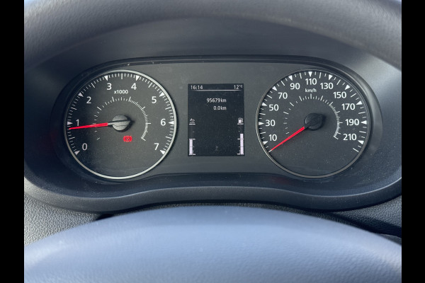 Renault Master T35 2.3 dCi 145 Bakwagen met laadklep | NL-auto | Zijdeur | Cruisec. | Airco