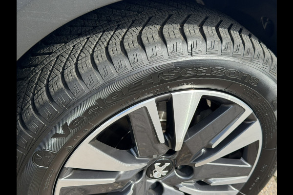 Peugeot 2008 1.2 PureTech Camera Cruise Stoelverwarming Carplay Panorama Trekhaak Navigatie