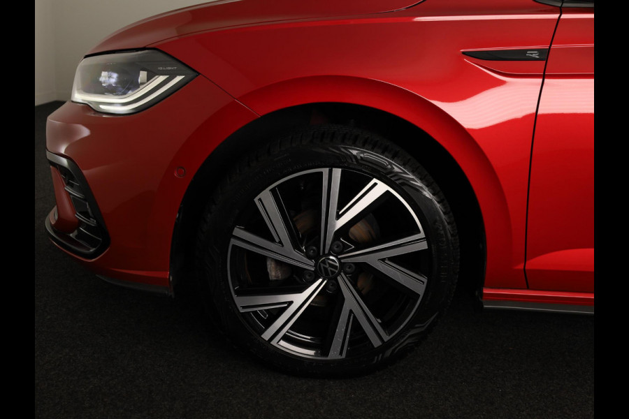Volkswagen Polo r line business | 95 pk | automaat (DSG) | panoramadak | camera | stoelverwarming | keyless entry | 18 inch