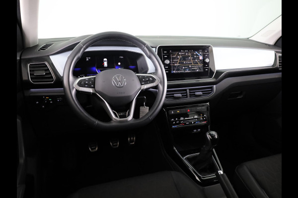 Volkswagen T-Cross 1.0 TSI Life Edition GOAL 95 pk | Navigatie | Parkeersensoren | Adaptieve cruise control | LED koplampen | Autom. airco | Stoelverwarming |