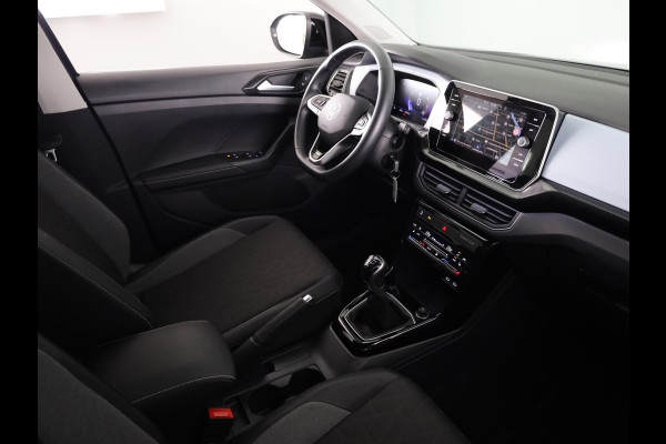 Volkswagen T-Cross 1.0 TSI Life Edition GOAL 95 pk | Navigatie | Parkeersensoren | Adaptieve cruise control | LED koplampen | Autom. airco | Stoelverwarming |