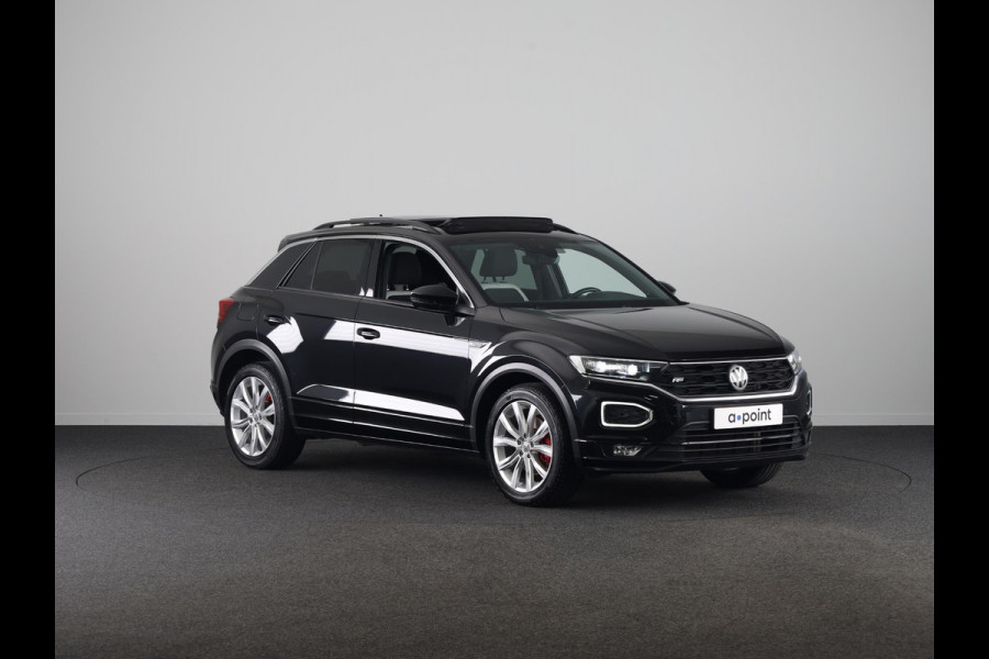 Volkswagen T-Roc 1.5 TSI Sport Business R 150 PK | Automaat (DSG) | Panoramadak | Camera | Keyless entry | Digitaal dashboard | Stoelverwarming