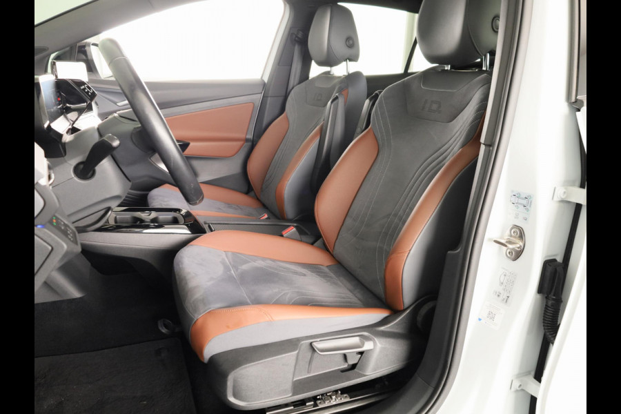 Volkswagen ID.4 Life 77 kWh SoH 93% | Camera| Parkeersensoren | Sfeerverlichting | Navigatie | Stoelverwarming |