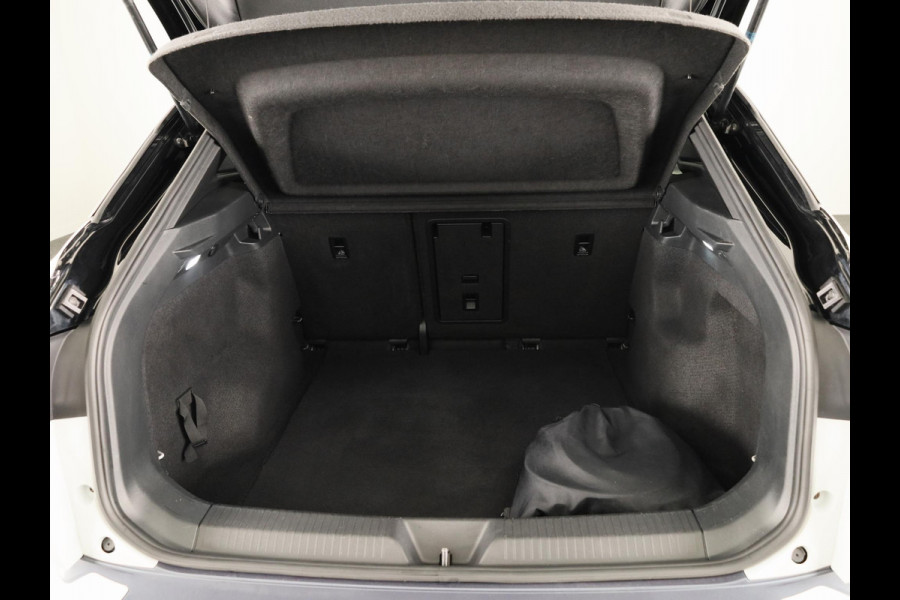 Volkswagen ID.4 Life 77 kWh SoH 93% | Camera| Parkeersensoren | Sfeerverlichting | Navigatie | Stoelverwarming |