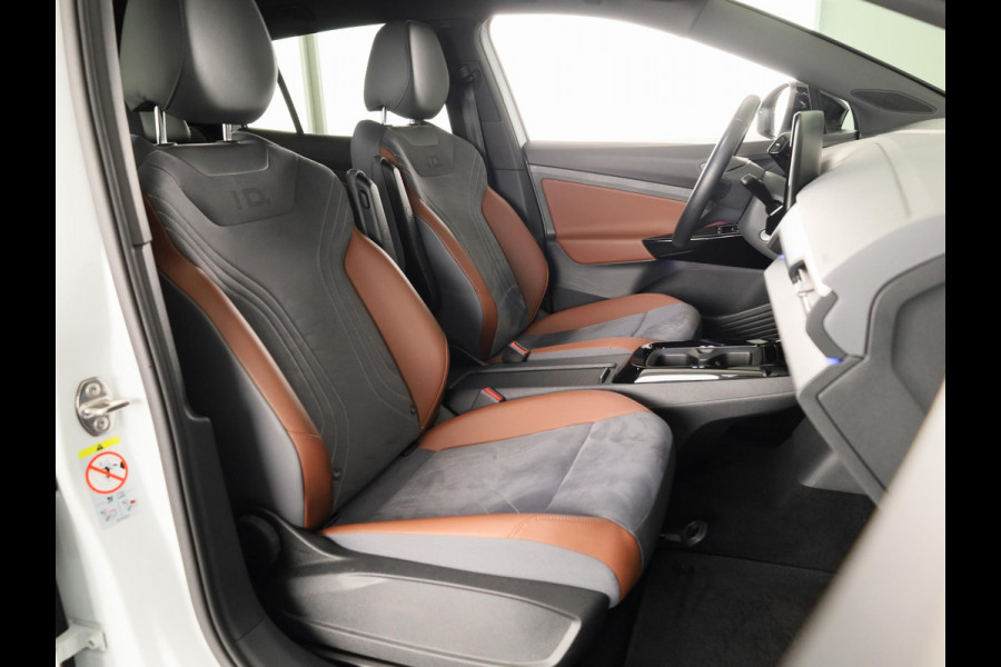 Volkswagen ID.4 Life 77 kWh SoH 93% | Camera| Parkeersensoren | Sfeerverlichting | Navigatie | Stoelverwarming |