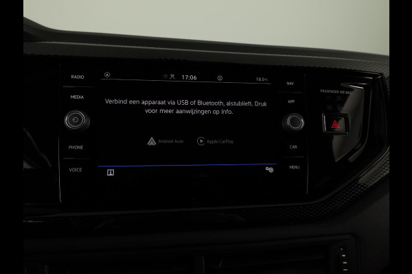 Volkswagen Polo 1.0 TSI Life 95PK | Navigatie | parkeersensoren | extra getint glas | keyless entry | stoelverwarming