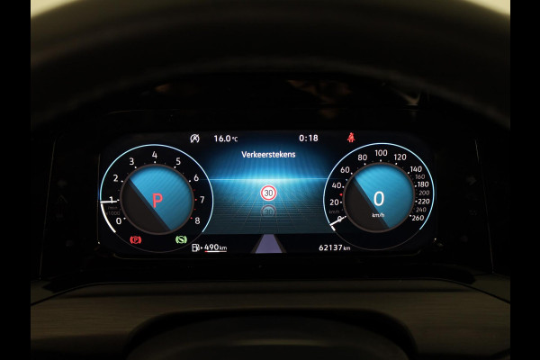 Volkswagen Golf 1.5 eTSI Style 130 PK | Automaat | Digitaal dashboard | Sportstoelen | Navigatie