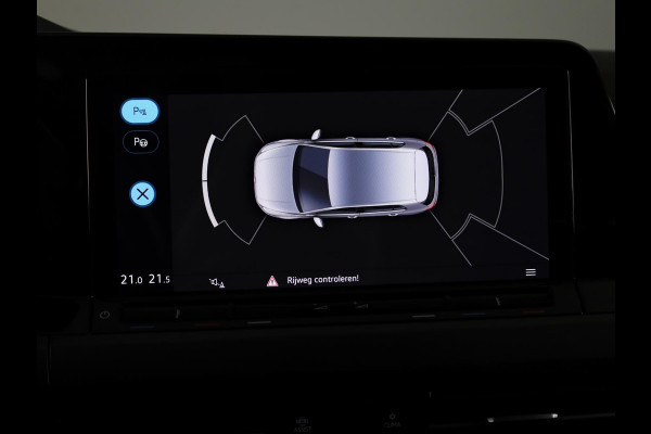 Volkswagen Golf 1.5 eTSI Style 130 PK | Automaat | Digitaal dashboard | Sportstoelen | Navigatie