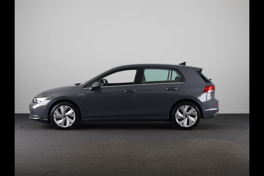 Volkswagen Golf 1.5 eTSI Style 130 PK | Automaat | Digitaal dashboard | Sportstoelen | Navigatie