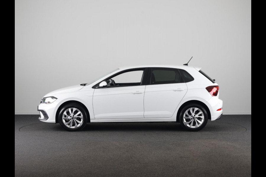Volkswagen Polo 1.0 TSI Life Edition | Navigatie via App | Parkeersensoren | Achteruitrijcamera | Adaptieve cruise control | Stoelverwarming |