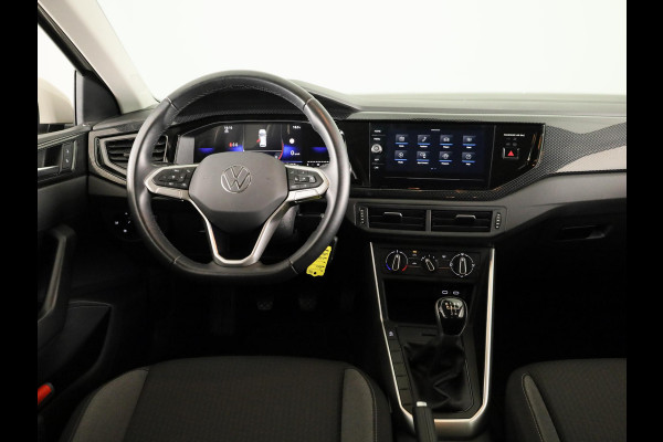 Volkswagen Polo 1.0 TSI Life Edition 95 pk | Verlengde garantie | Navigatie via App | Parkeersensoren achter | Achteruitrijcamera | Adaptieve cruise control |
