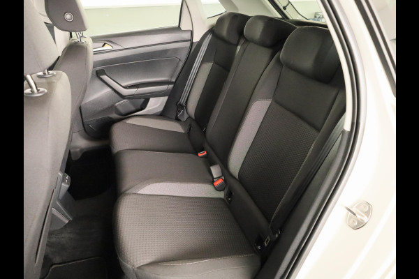 Volkswagen Polo 1.0 TSI Life Edition 95 pk | Verlengde garantie | Navigatie via App | Parkeersensoren achter | Achteruitrijcamera | Adaptieve cruise control |