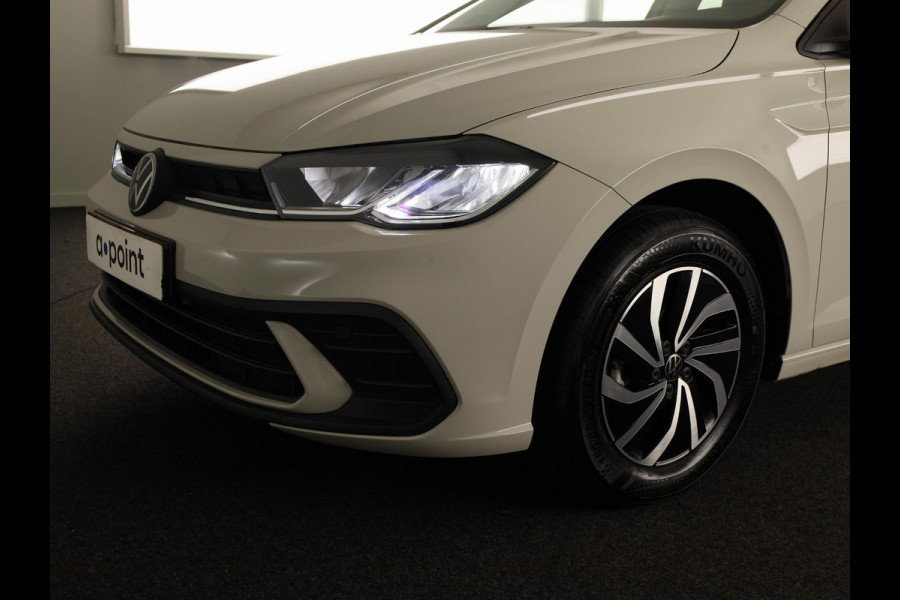 Volkswagen Polo 1.0 TSI Life Edition 95 pk | Verlengde garantie | Navigatie via App | Parkeersensoren achter | Achteruitrijcamera | Adaptieve cruise control |