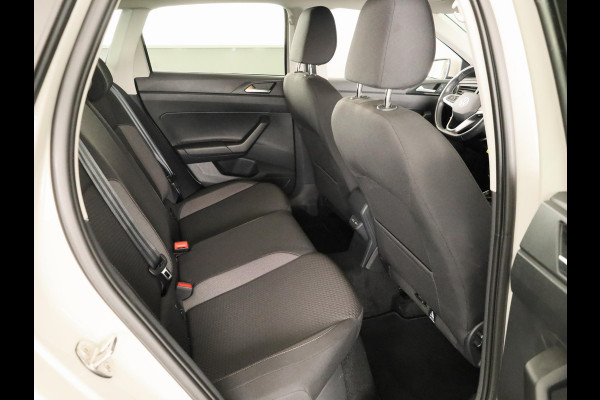 Volkswagen Polo 1.0 TSI Life Edition 95 pk | Verlengde garantie | Navigatie via App | Parkeersensoren achter | Achteruitrijcamera | Adaptieve cruise control |