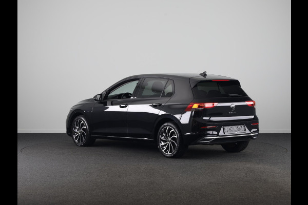 Volkswagen Golf 1.0 eTSI Life Active 110PK DSG | Navigatie | achteruitrijcamera | LED plus | 17" LM velgen |