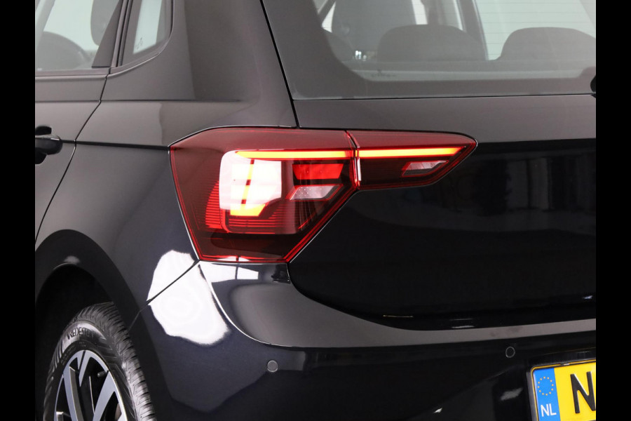 Volkswagen Polo 1.0 TSI Life 95 pk | Navigatie | Parkeersensoren | Adaptieve cruise control | LED koplampen | Apple Carplay/Android Auto |