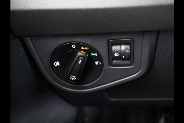 Volkswagen Polo 1.0 TSI Life 95 pk | Navigatie | Parkeersensoren | Adaptieve cruise control | LED koplampen | Apple Carplay/Android Auto |