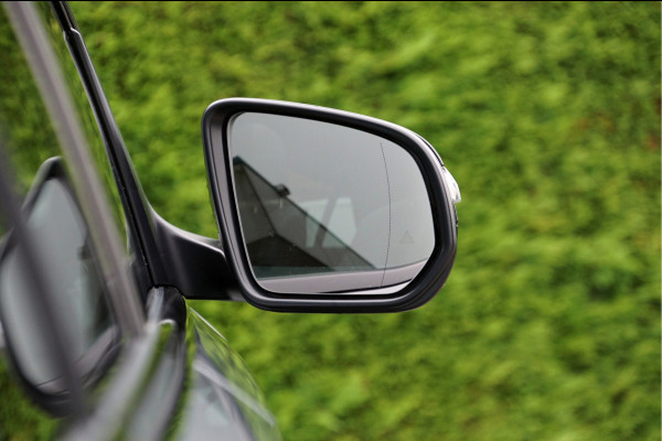 Mercedes-Benz GLE Coupé GLE 400 e 4MATIC AMG Line Night Facelift | Luchtvering Burmester Trekhaak Rijassistentie