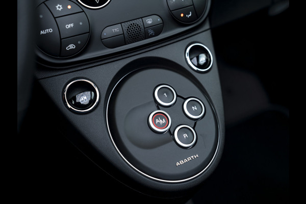 Abarth 595 C Turismo | Automaat | Diamond stitching