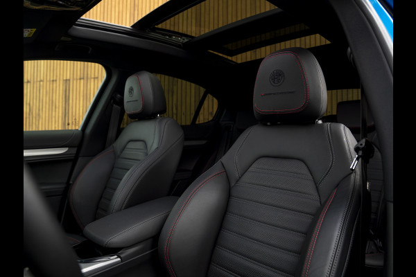 Alfa Romeo Stelvio 2.0T GME AWD Competizione 280pk | Pano-dak | Harman/Kardon | 21 inch | Lederen dash.