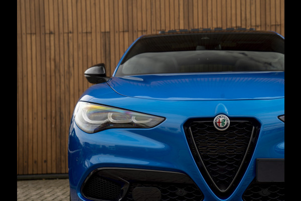 Alfa Romeo Stelvio 2.0T GME AWD Competizione 280pk | Pano-dak | Harman/Kardon | 21 inch | Lederen dash.