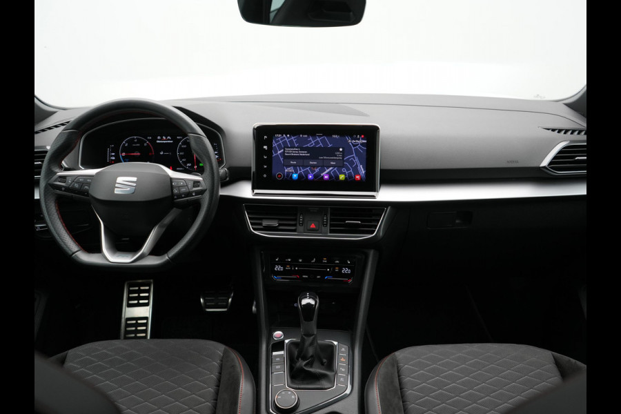 Seat Tarraco 1.4 TSI e-Hybrid FR PHEV 245pk Dealer O.H. | Trekhaak Af Fabriek | Adaptive Cruise | 360 Camera | Sportstoelen Memory & Verwarmd | Stuur Verwarmd | Keyless | Blis | 20"L.M | Apple Carplay | Navigatie | DAB | Plug In Hybrid |