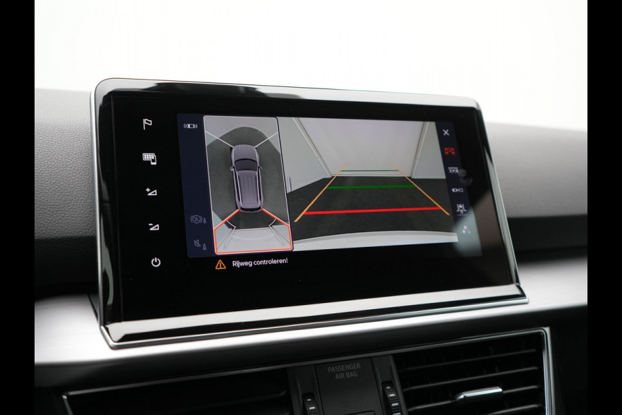 Seat Tarraco 1.4 TSI e-Hybrid FR PHEV 245pk Dealer O.H. | Trekhaak Af Fabriek | Adaptive Cruise | 360 Camera | Sportstoelen Memory & Verwarmd | Stuur Verwarmd | Keyless | Blis | 20"L.M | Apple Carplay | Navigatie | DAB | Plug In Hybrid |